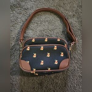 Winnie the pooh small shoulder bag